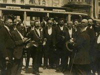 Prvi električni tramvaj u Zagrebu. Gradonačelnik Janko Holjac na proslavi otvorenja električnog tramvaja 18. kolovoza 1910. godine